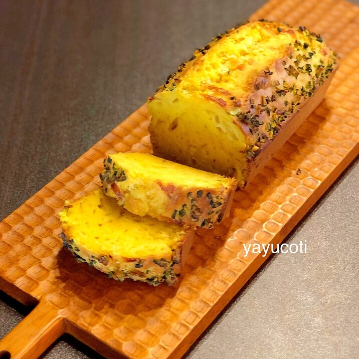 かぼちゃの皮捨てないで!チーズパウンドケーキ